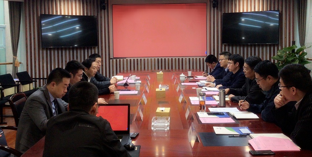 陕西PT电子游戏集团与中交二公局东萌公司互换座谈