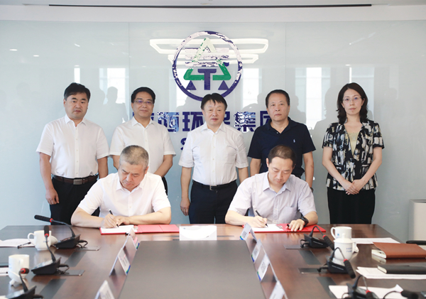 陕西PT电子游戏集团与郑州路桥集团签定战术合作框架和谈