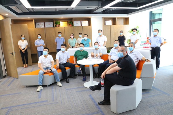 陕西PT电子游戏集团组织观摩秦创原陕西PT电子游戏集团创新中心 陕西PT电子游戏集团组织观摩秦创原陕西PT电子游戏集团创新中心