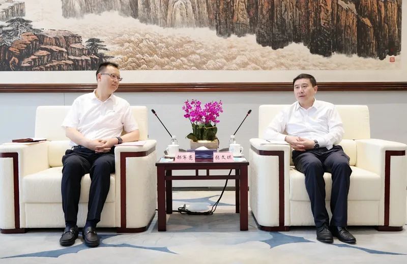 陕西PT电子游戏集团与陕煤集团座谈互换