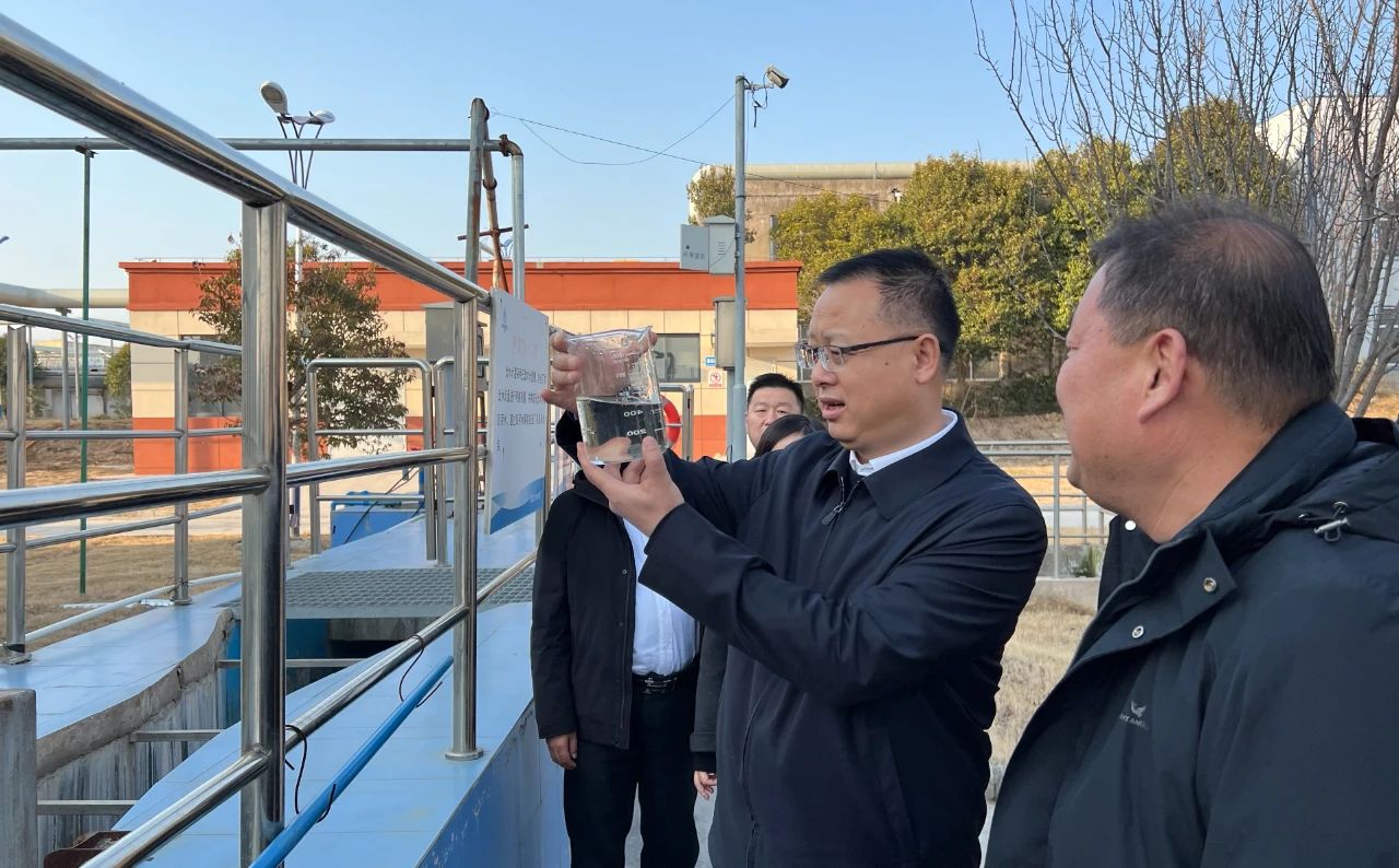 陕西PT电子游戏集团与大荔县当局座谈互换